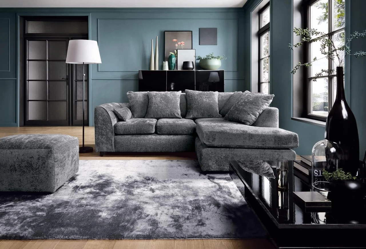 Grey Chenille Right Hand Corner Sofa – 4 Seater L-Shaped Sofa with Deep Cushions